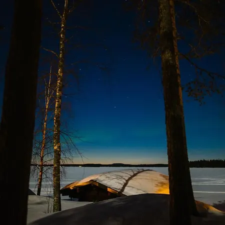 בקתה Lakelodge Kiehinen & Igloos *