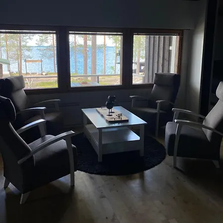 Alpehytte Lakelodge Kiehinen & Igloos