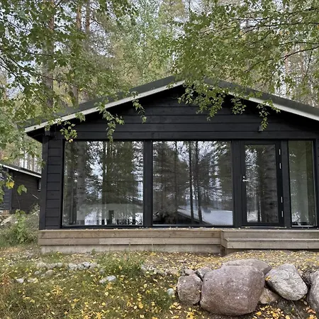 בקתה Lakelodge Kiehinen & Igloos