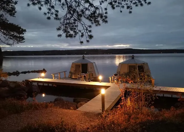 Chalet Lakelodge Kiehinen&igloos *