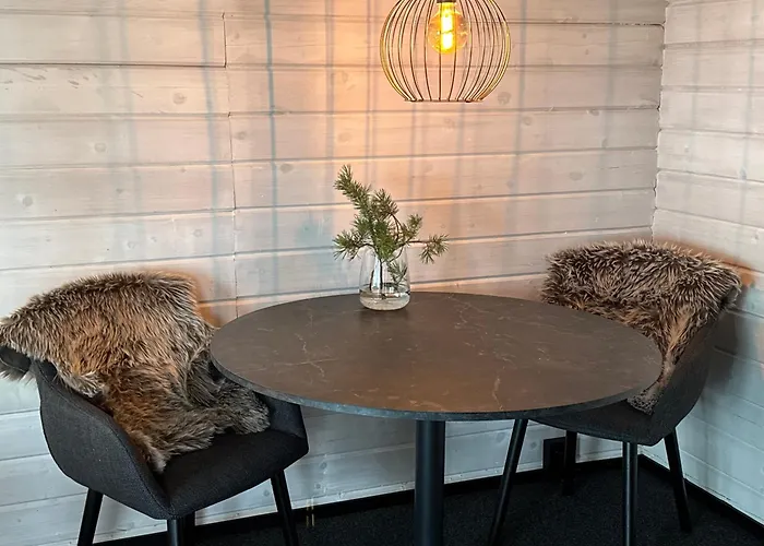 Lakelodge Kiehinen & Igloos Chalé *