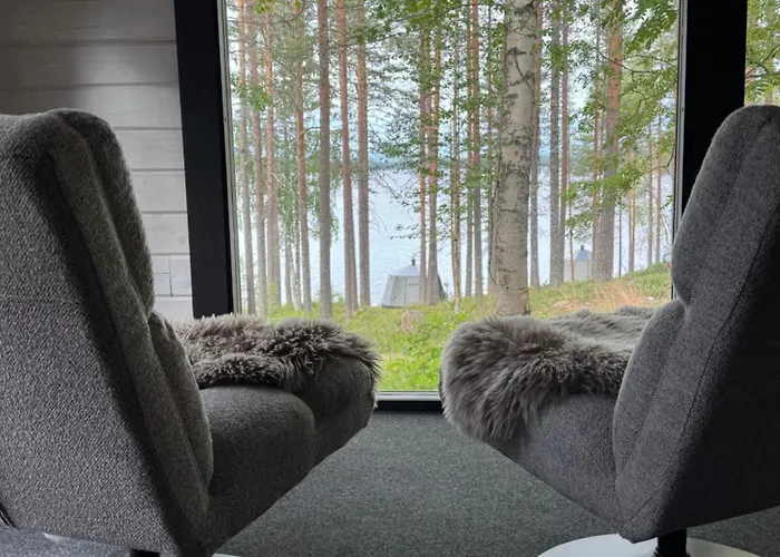 Lakelodge Kiehinen & Igloos